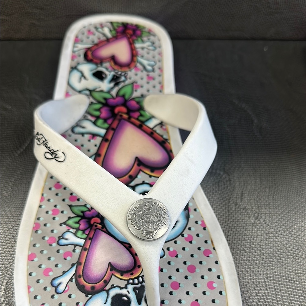 Ed Hardy White and Pink Sandals - Picture 3 of 7